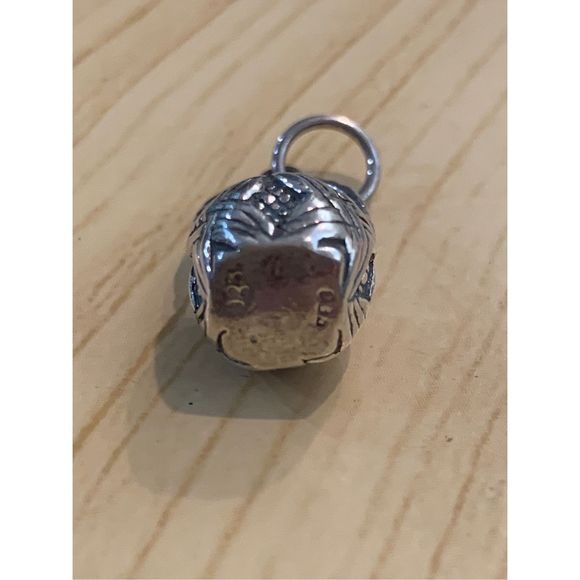 .925 Vintage Ornate Basket with Handle Sterling Silver Jewelry Charm - Picture 4 of 6